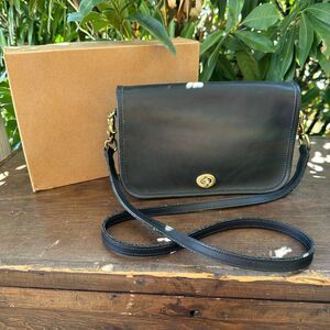 Vintage Coach Pocket Purse 9755 Black Leather Made in USA  Includes Box